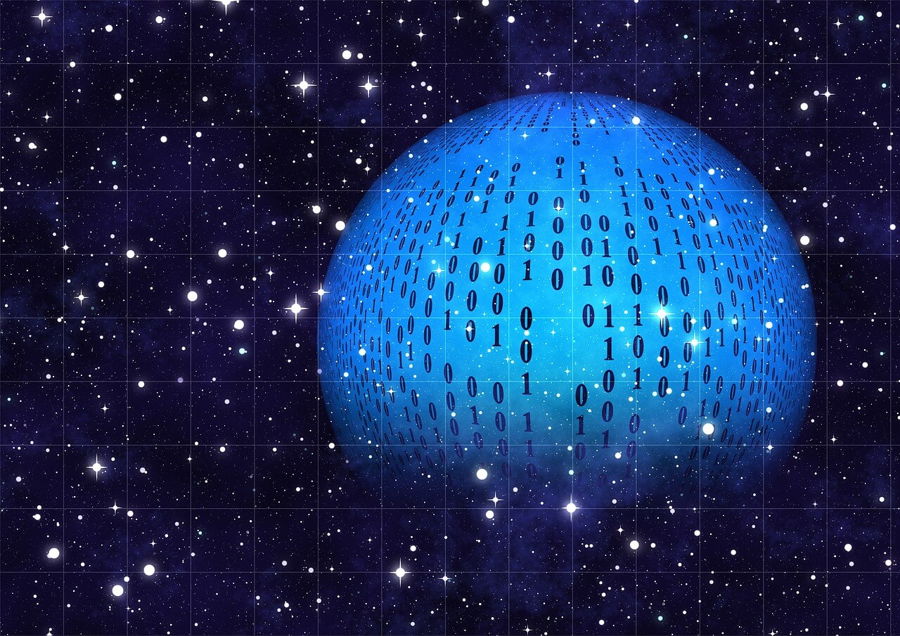 Difference between binary and digital